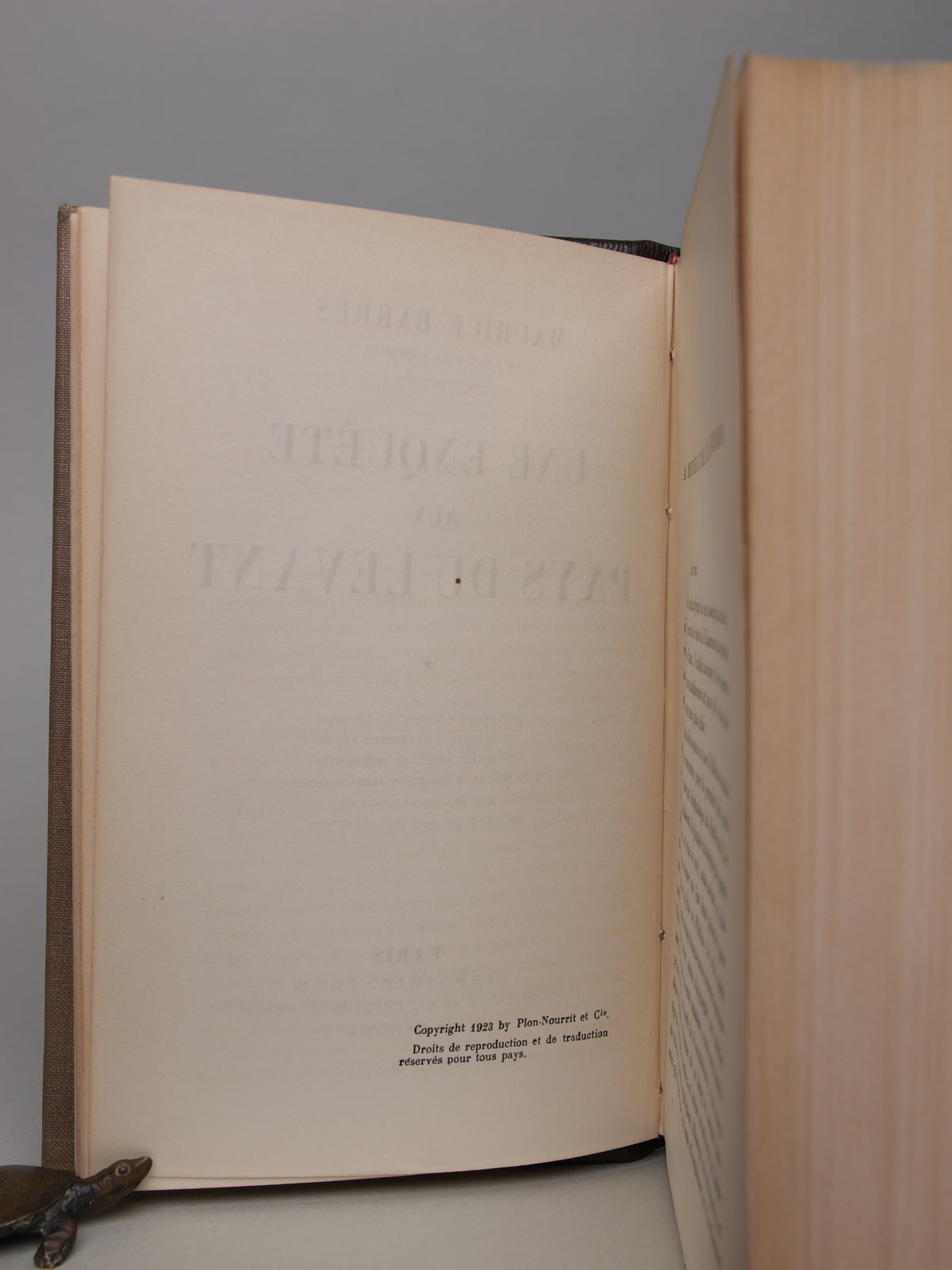 Une Enquete Aux Pays Du Levant (An Inquiry into the Lands of the Levant)